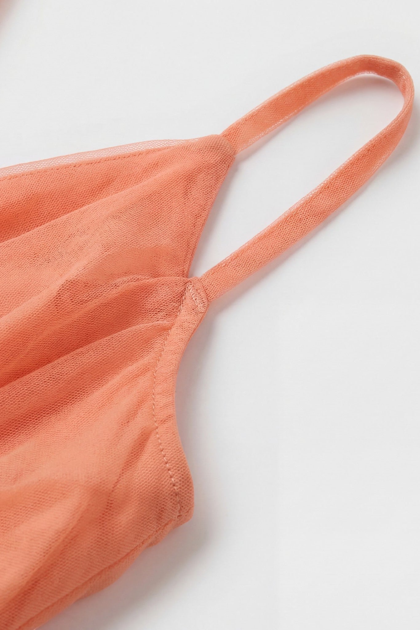 Maxi Dress V-Neck – Fluid Fitted Skirt in Peach