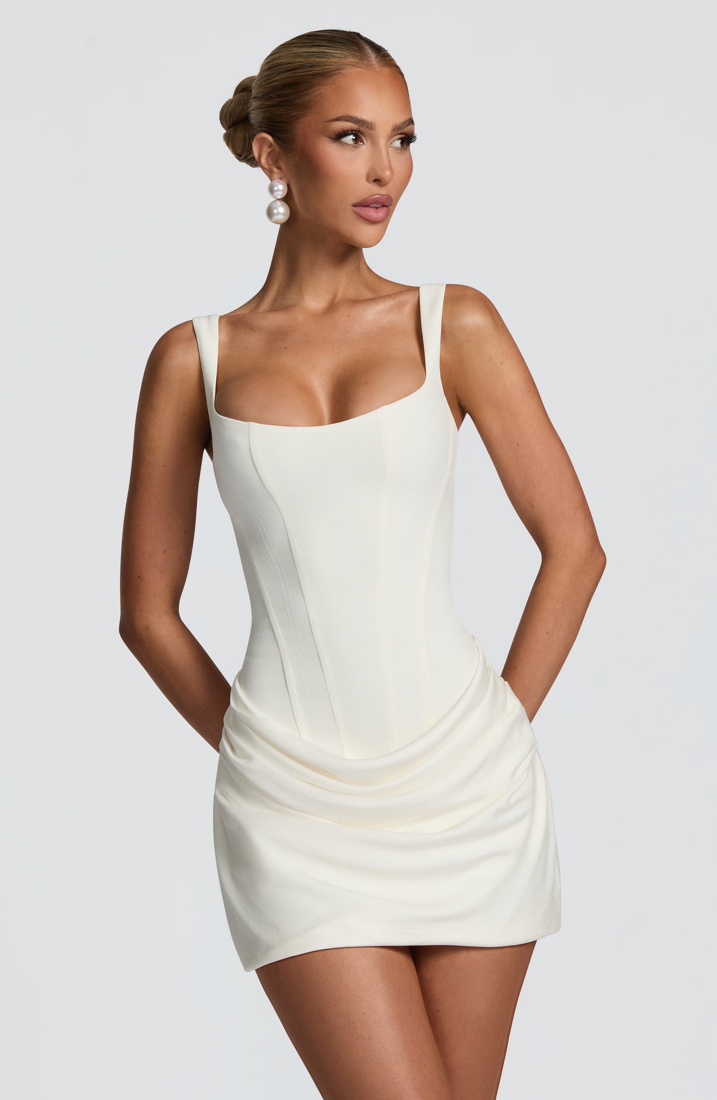 Mini Dress - Elegant and Chic Style