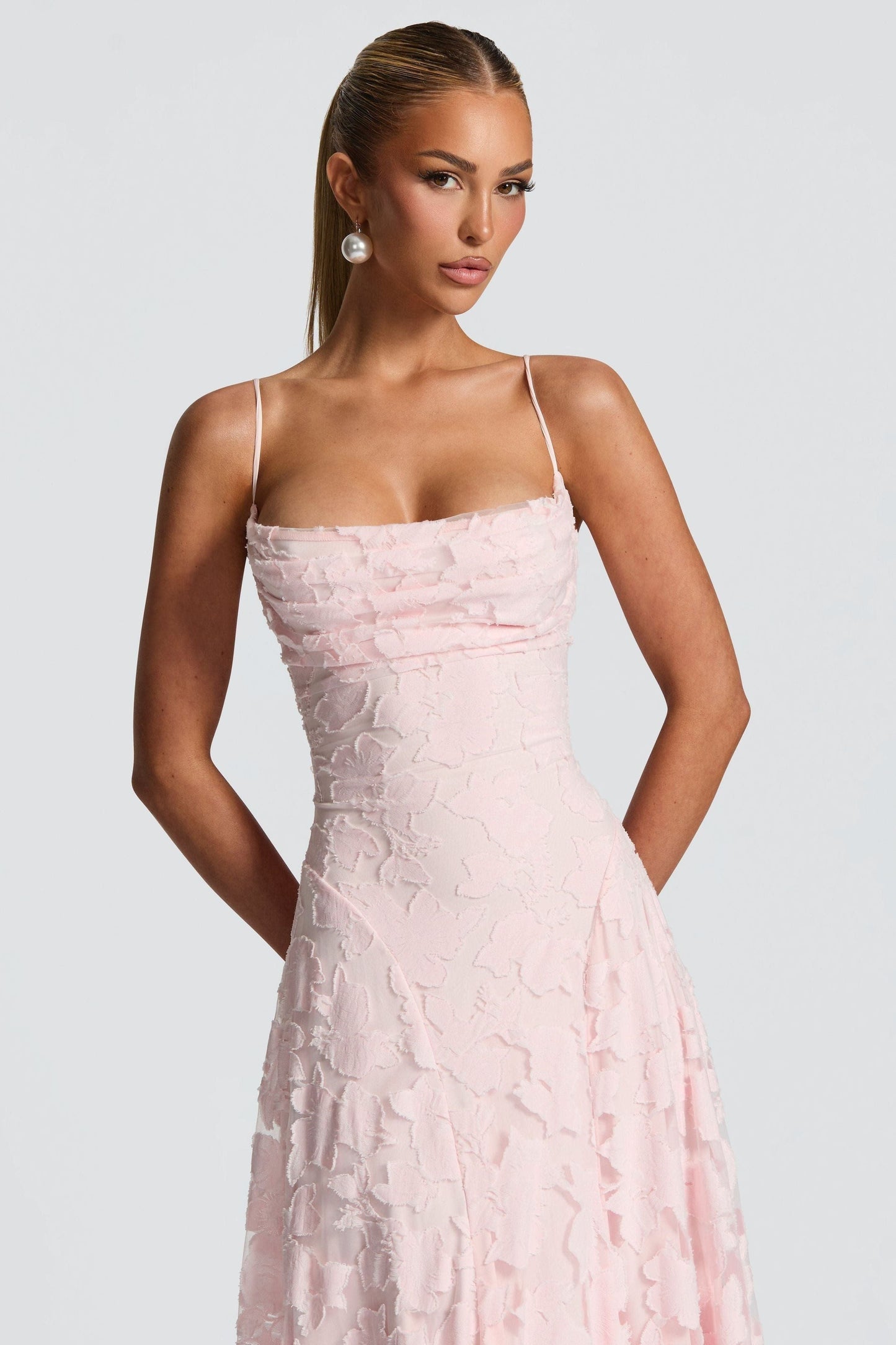 Elegant Long Dress in Flowing Fabric
