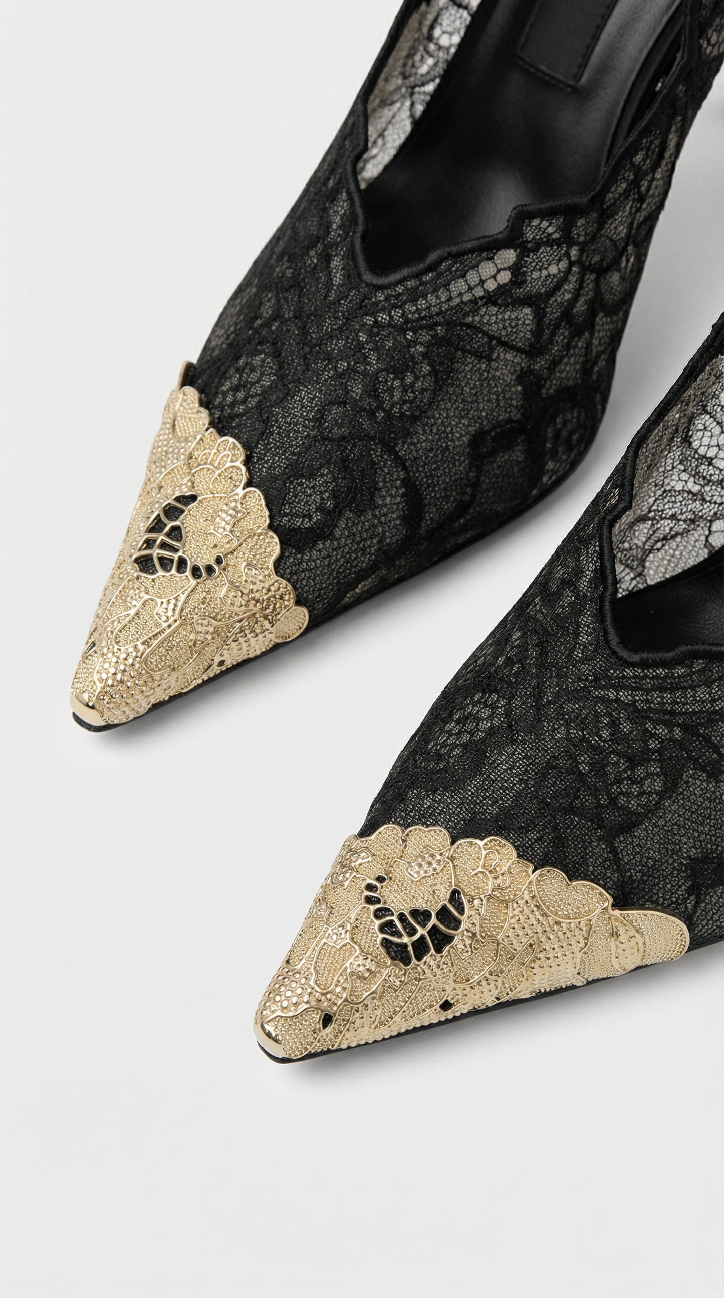 Lace Embroidered Black Metal Pointed Heels