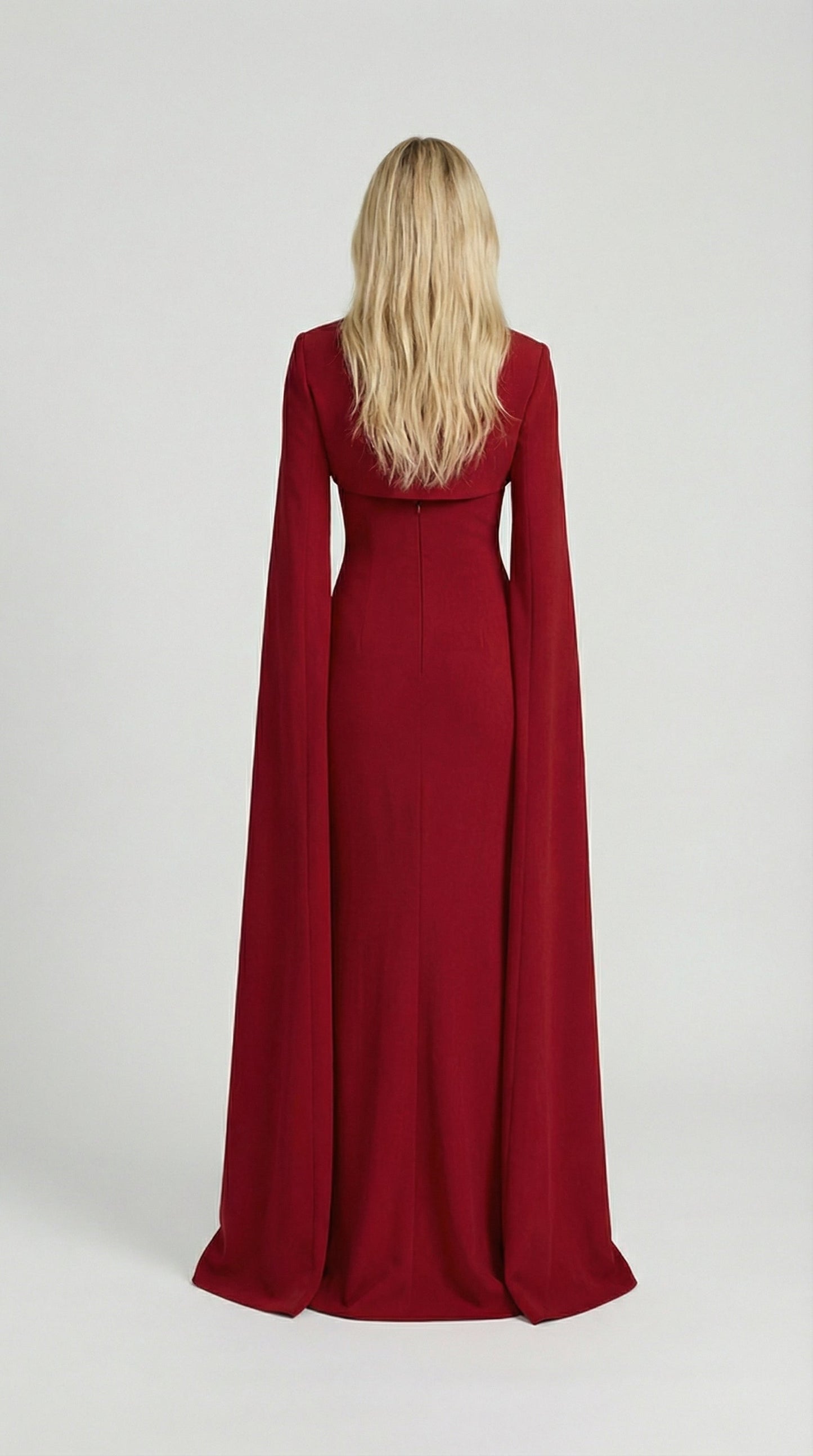 Luxurious Fishtail Evening Gown for Elegant Occasions