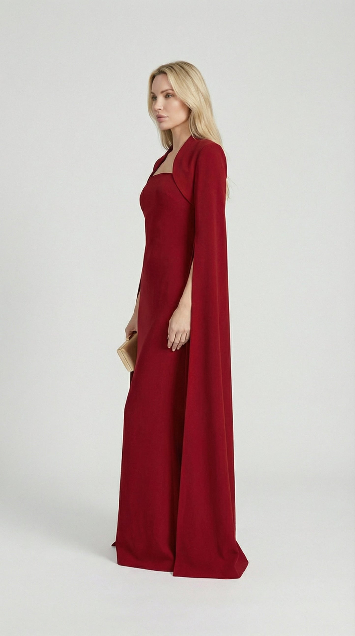 Luxurious Fishtail Evening Gown for Elegant Occasions
