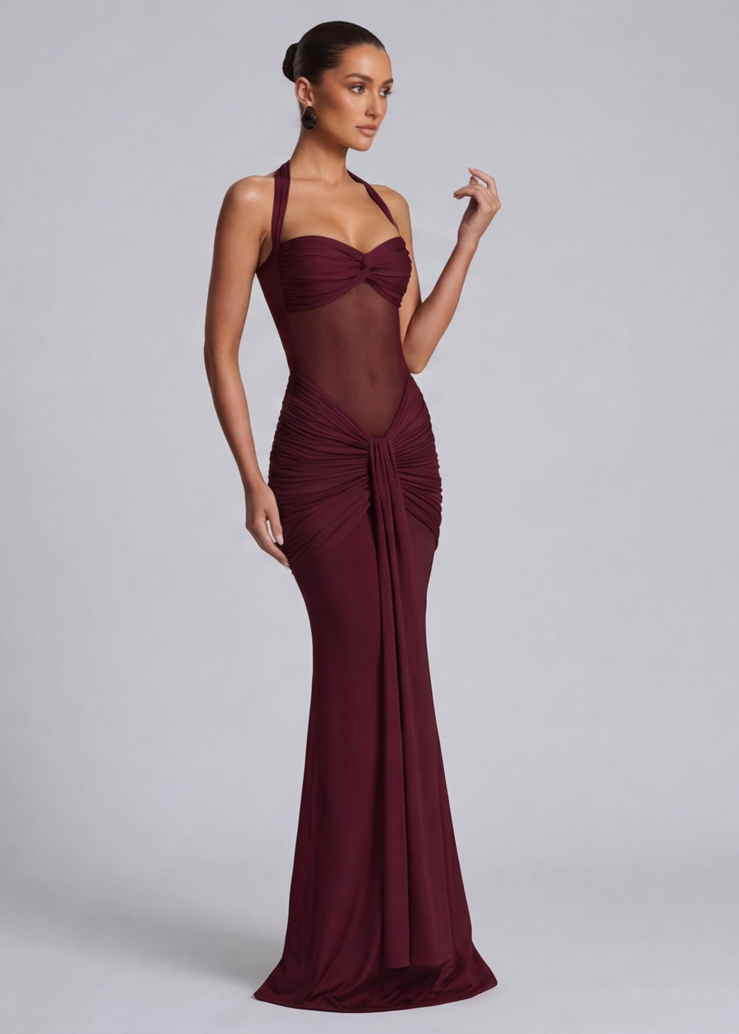 Chic Hourglass Gown with Elegant Silhouette