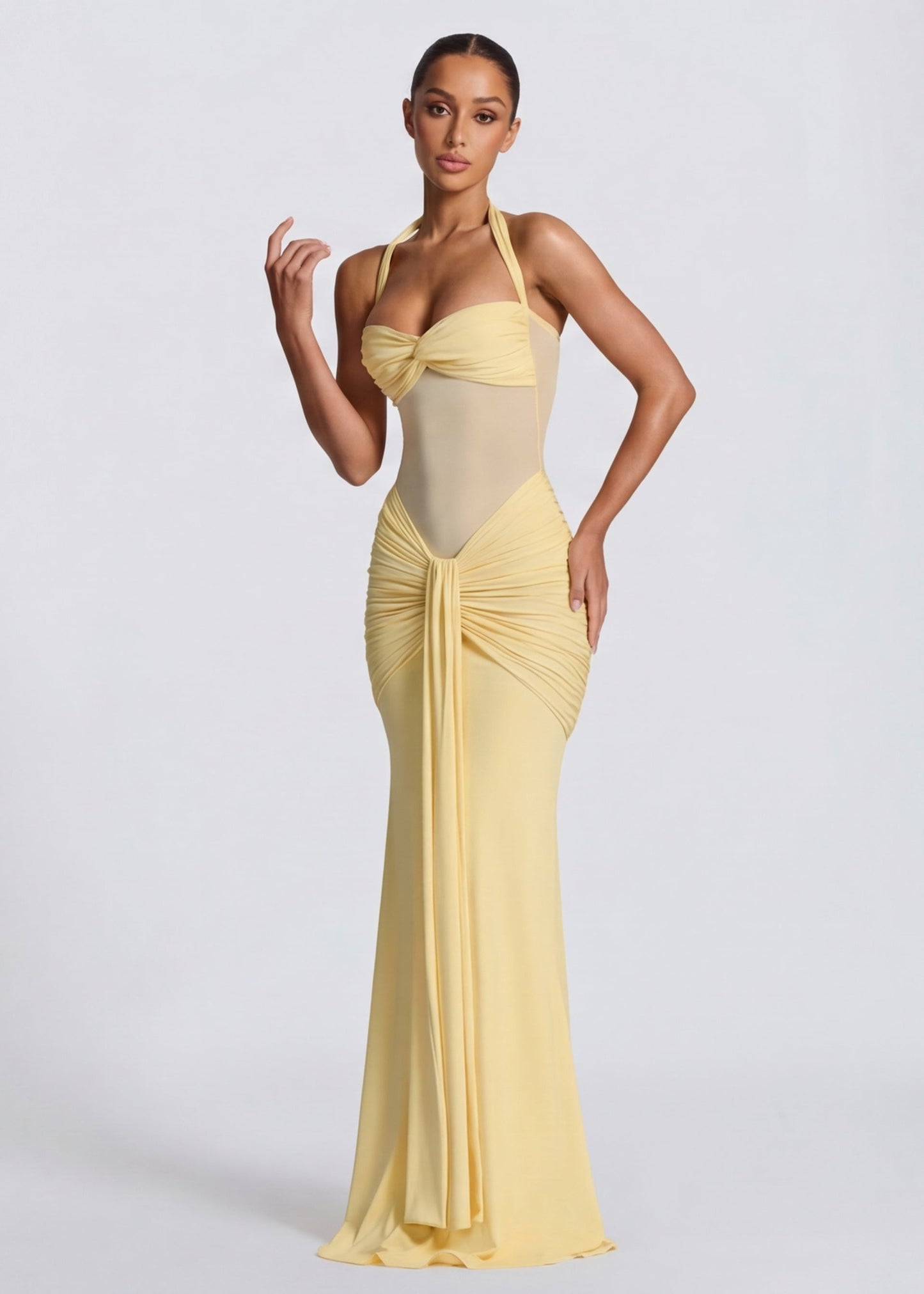 Chic Hourglass Gown with Elegant Silhouette